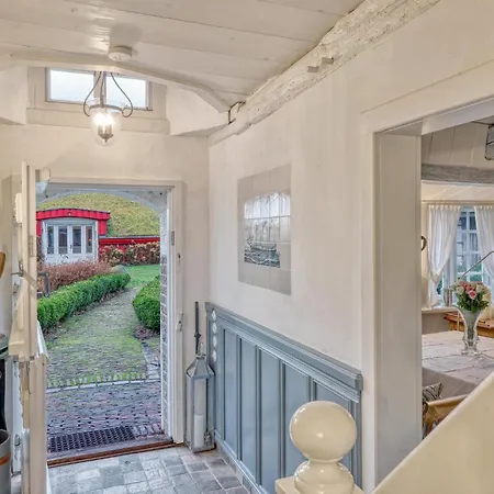 2 Bedroom Beautiful Home In Galmsbuell Galmsbull