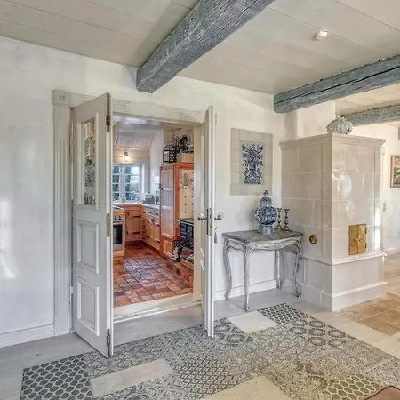 Σπίτι διακοπών 2 Bedroom Beautiful In *
