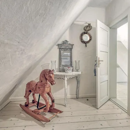 2 Bedroom Beautiful In Galmsbull