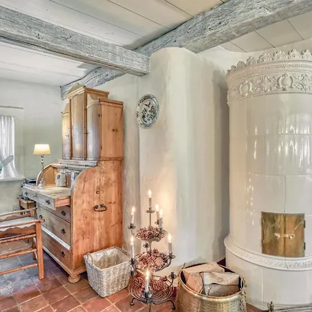 2 Bedroom Beautiful In