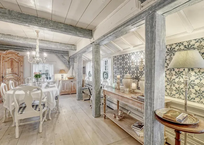 בית נופש 3 Bedroom Beautiful In *